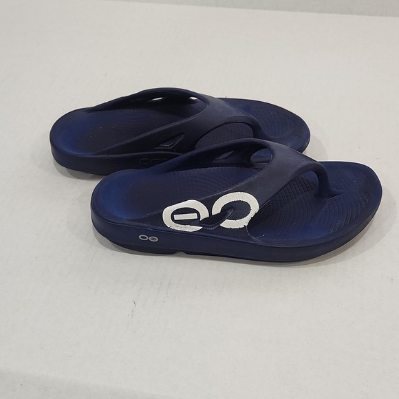 Sandals_&_Flip_Flops